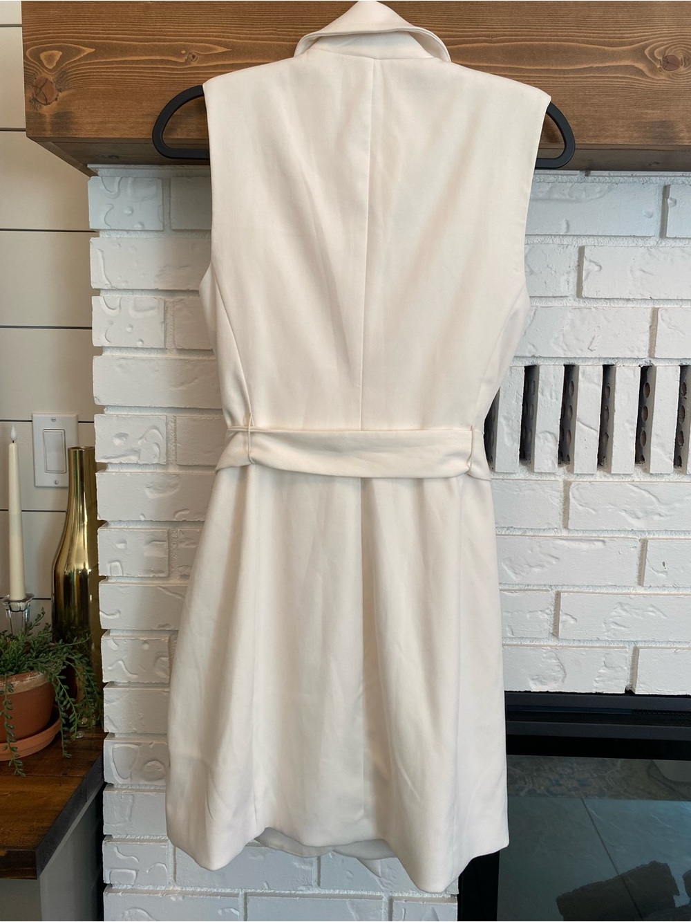 Guess Ivory Sleeveless Double-Breasted Belted Vest Blazer Dress Size 6 Old Money - Picture 5 of 14